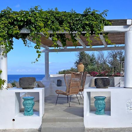 Dependance La Caletta Hotel Panarea Bagian luar foto